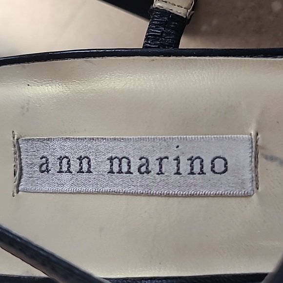 Ann Marino Size 8 Black Strappy-Slip In Sandals - Picture 4 of 4